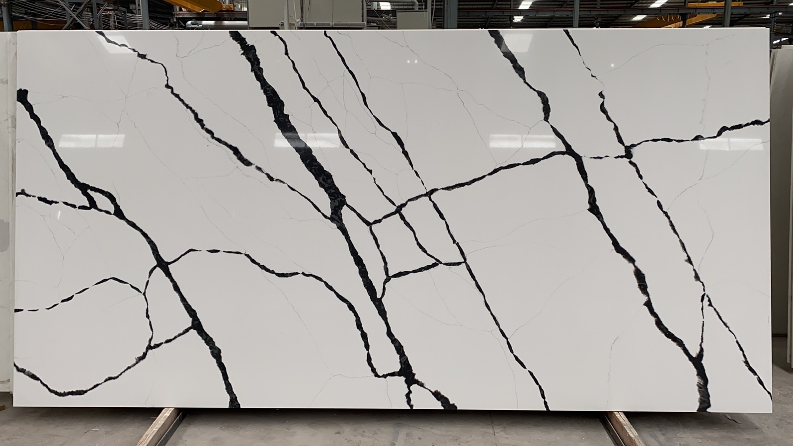 1690880507600637.jpg Q26黑.jpg